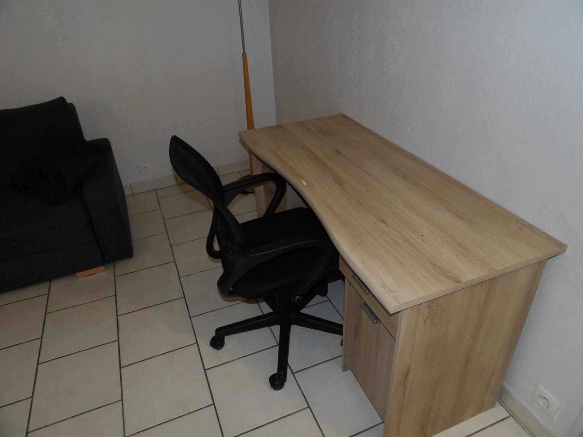 Le Cosy Wiener *Paris*Gare A 300 M*Disneyland* Шамп-сюр-Марн Екстериор снимка